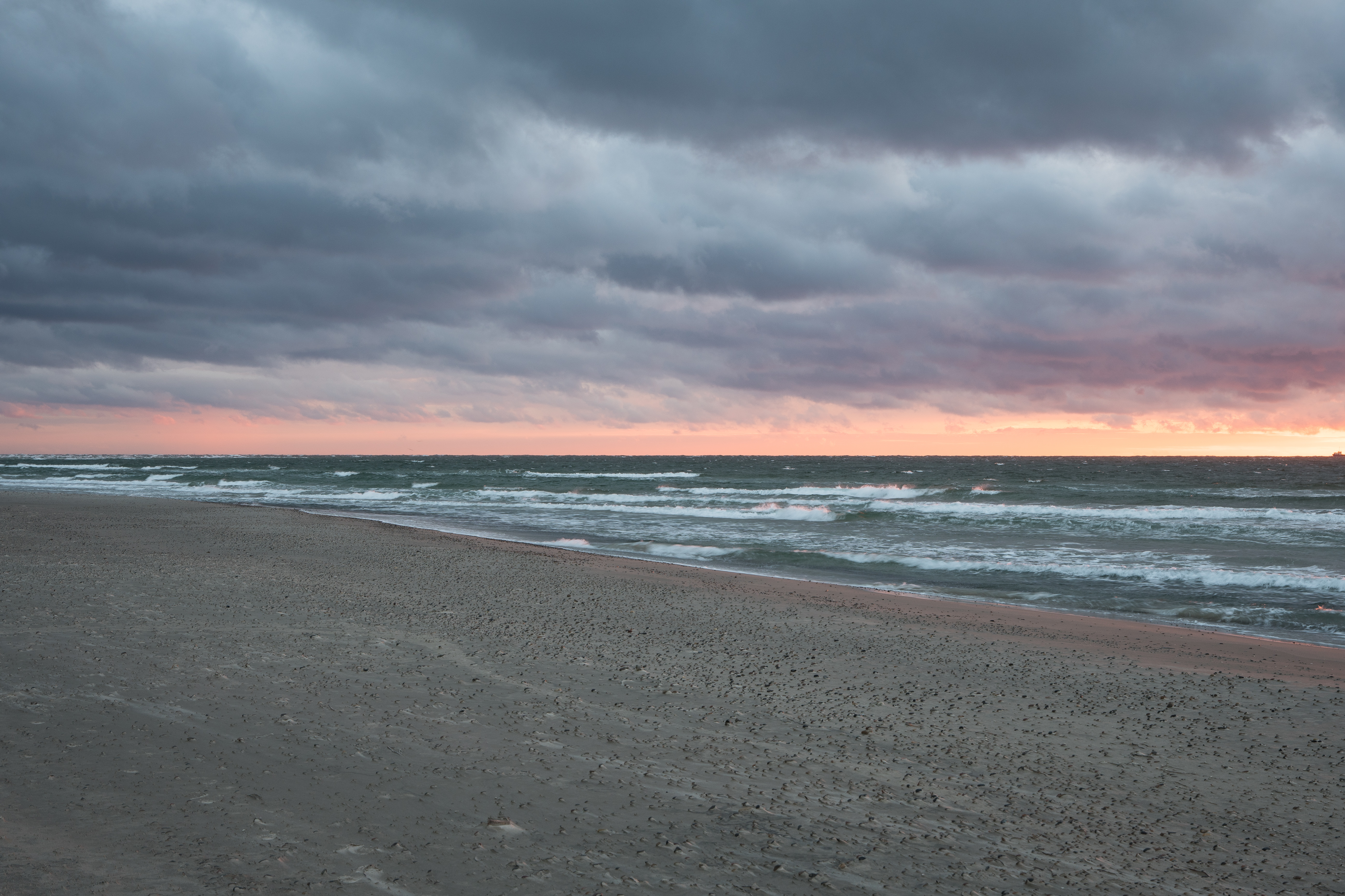 Himmel, hav och sand